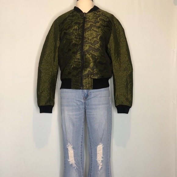 BCBGMaxAzria Green Gibson Camouflage Bomber Jacket Size XXS-New - Picture 7 of 16